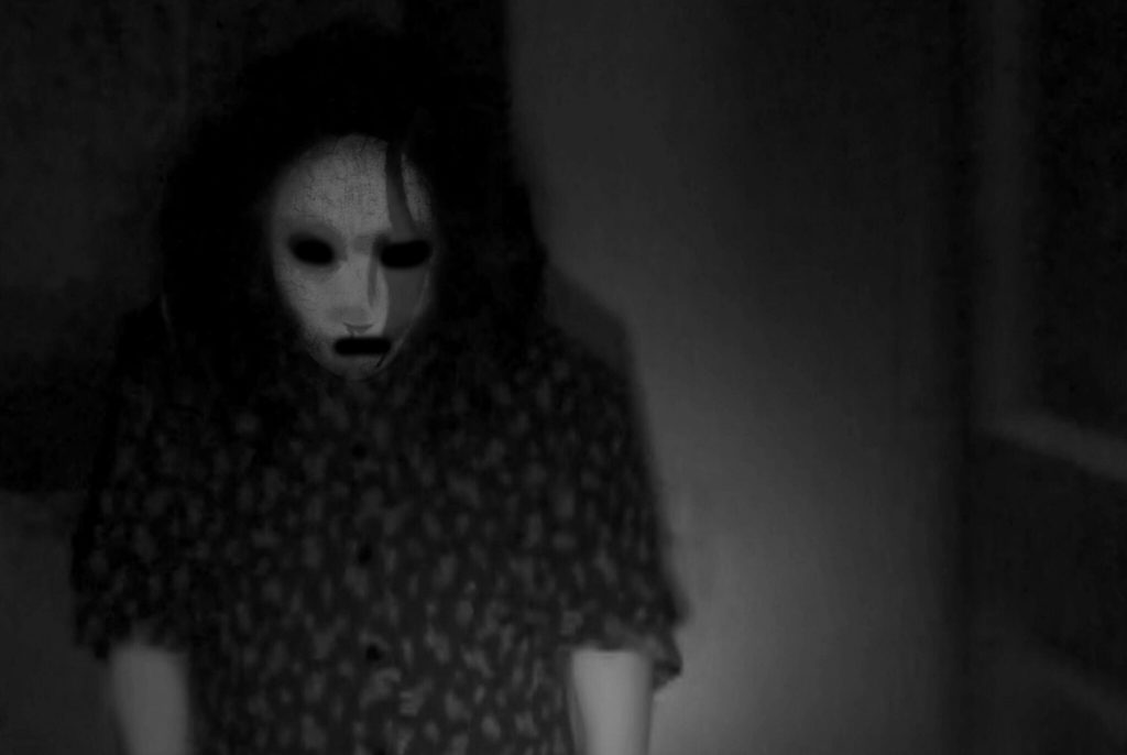 Creepypasta CREEPY PASTA TICCI TOBY Necklace Sally Play with Me