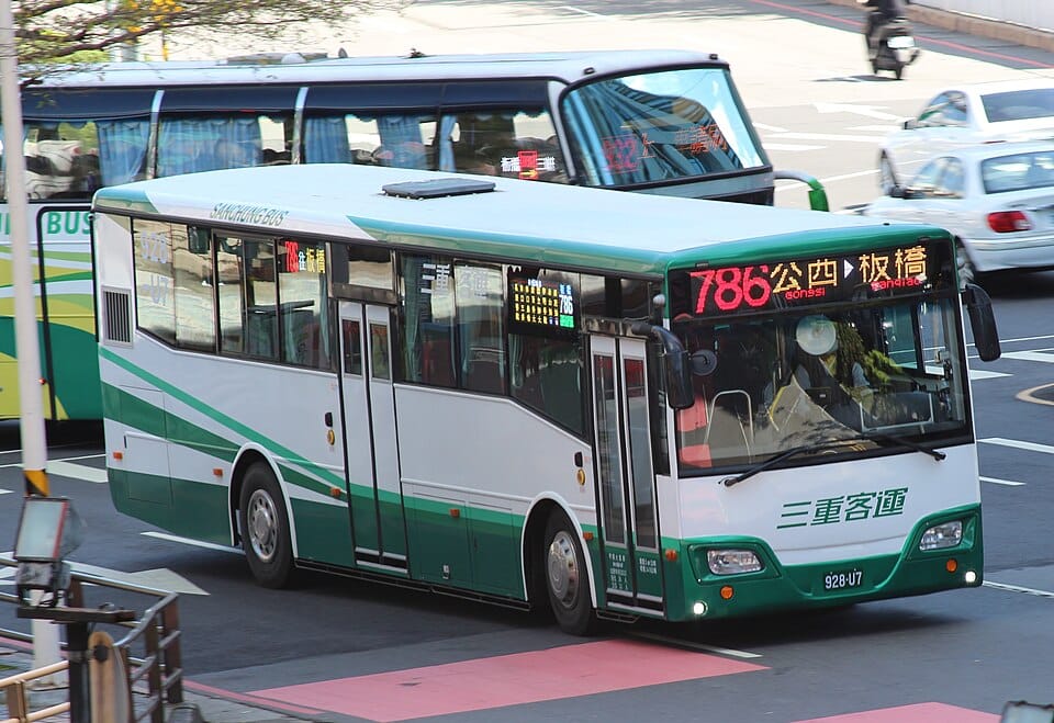 786 bus
