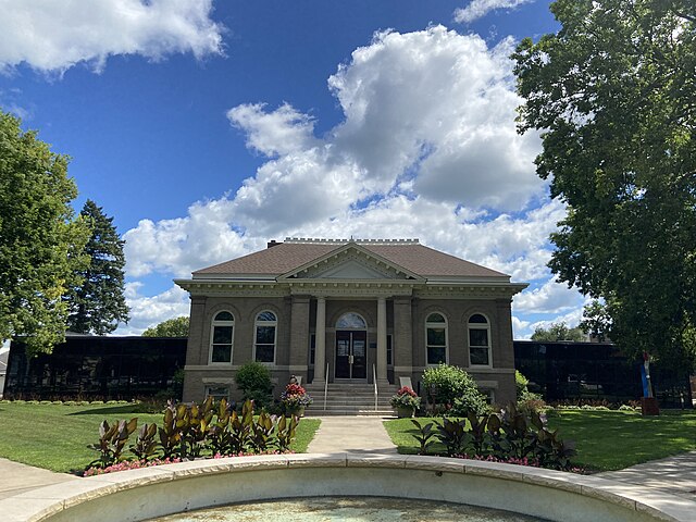 Hutchinson Public Library, USA