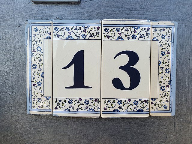 Número 13